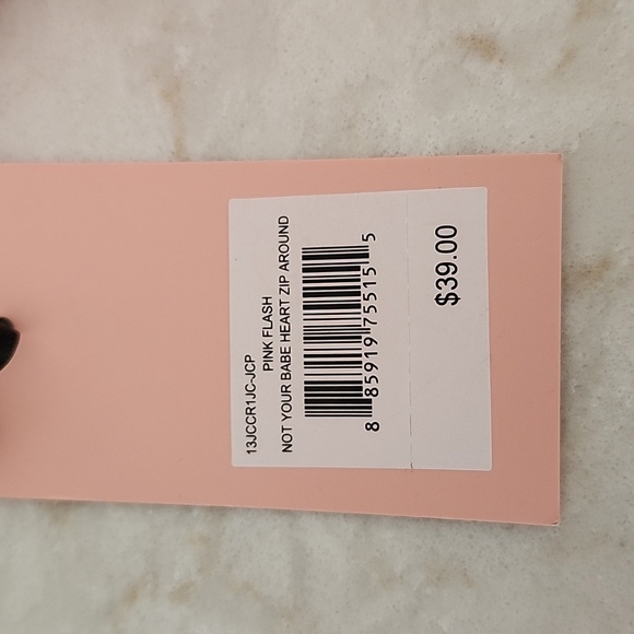 Juicy Couture Wallet - Picture 3 of 4